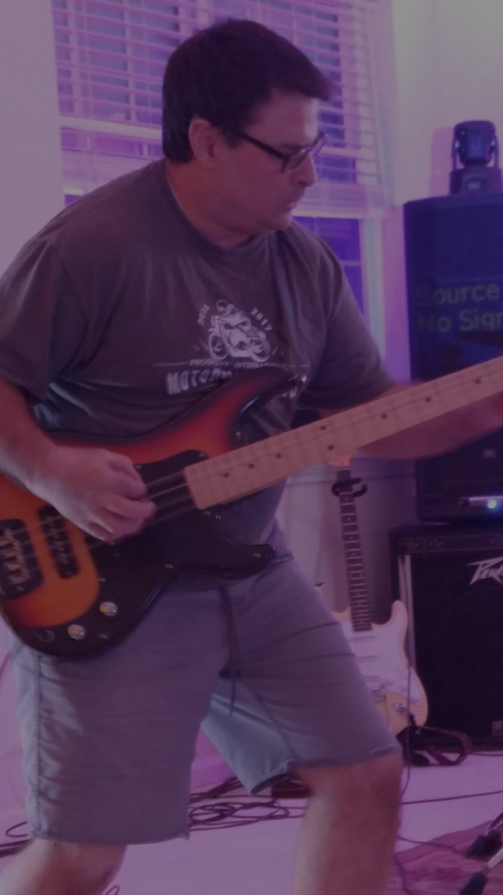 bill hamilton bass guitar player